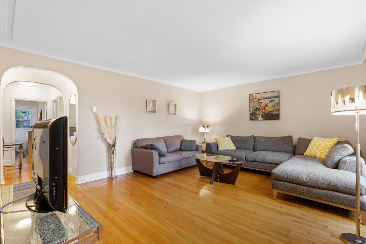 Byron Appartement 3 Chambres Montreal Exterior photo